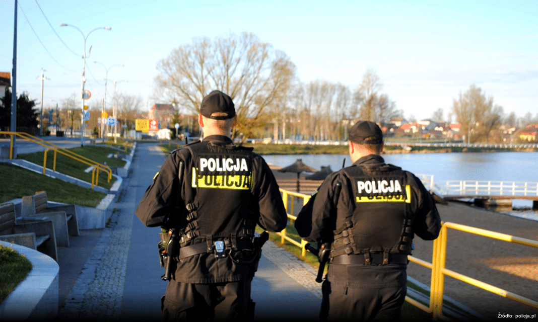 Biały i mroźny weekend na drogach Olsztyna