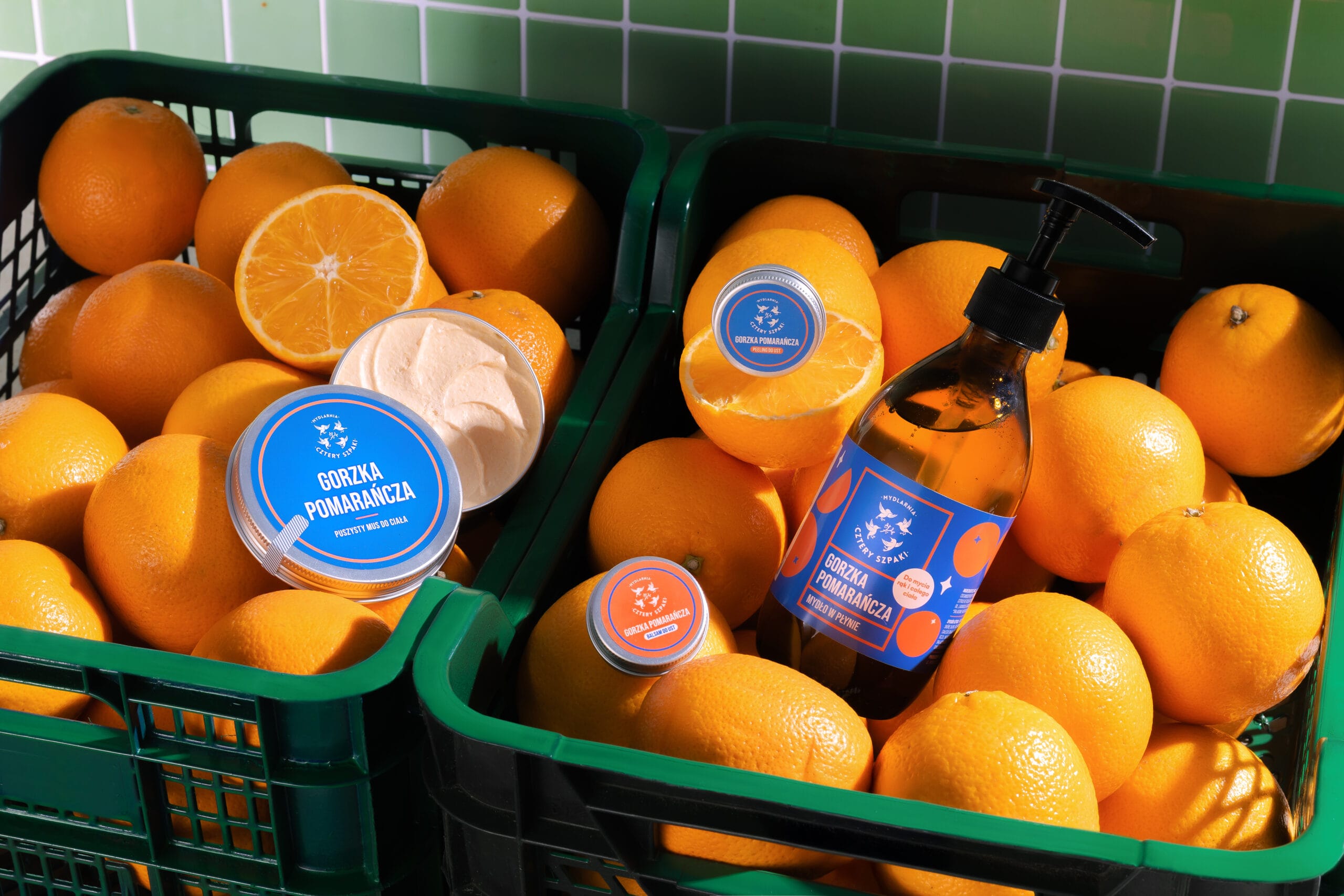 Jak zadbać o skórę zimą? Sięgnij po serię Gorzka Pomarańcza od 4 Szpaków